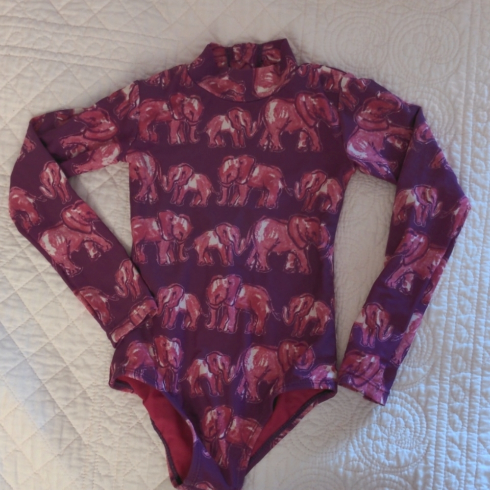 Girls 2T Mott 50 swim suit
